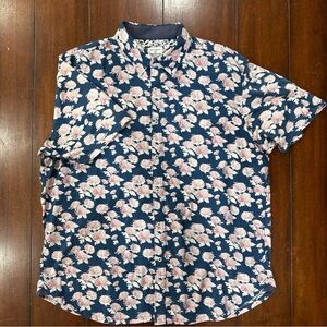 Society of Threads Men’s XL Floral Short Sleeve Button Down Shirt Navy Pink